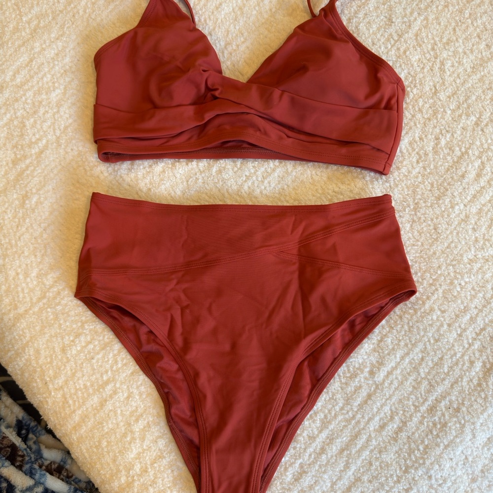 Cupshe Brown Bikini Set High-Waisted Minimalist Design